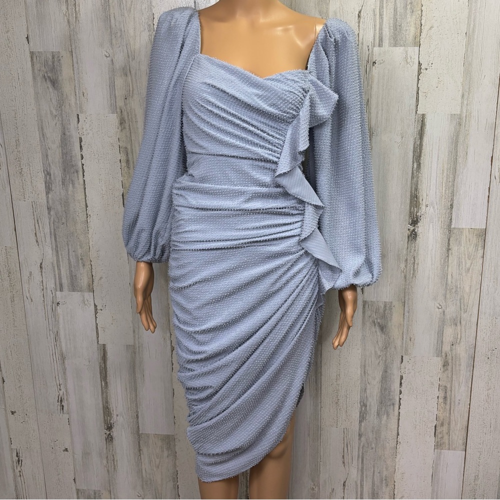 ASTR The Label Athens Ruched‎ Puff Sleeve Shimmer Midi Dress - Picture 3 of 13